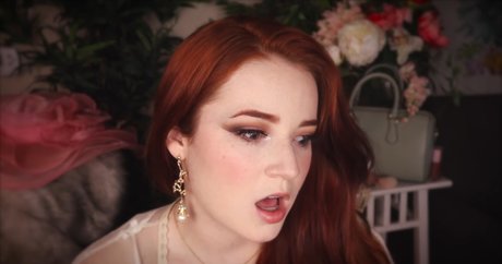 Goodnight Moon model porn pic