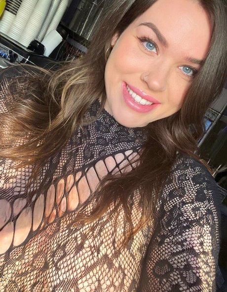Barista Cassi  actress galleries