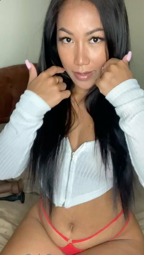 jannieasia exclusive model images