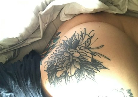 ebony solo onlyfans free porn pics