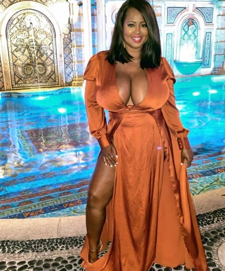 Monique Cooper pornstar xxx photo