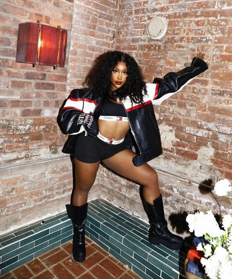 SZA top actress pictures
