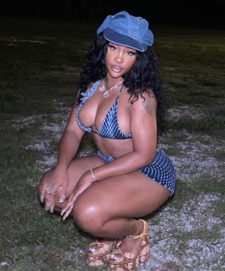 SZA beautiful model images