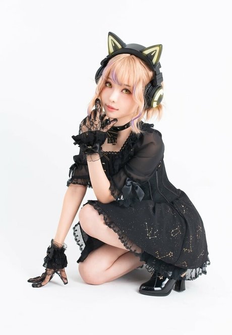 eeelyeee best star pics