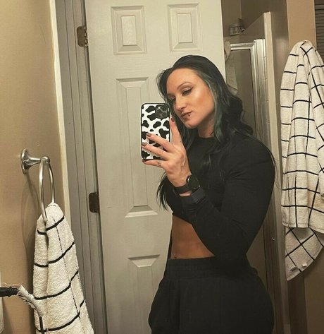 Kris Statlander xxx actress images