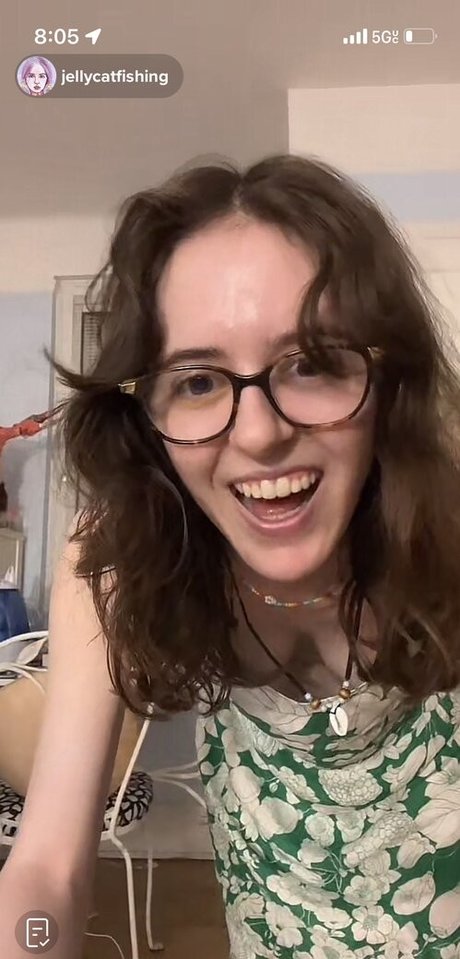 Jellycatfishing xxx pornstar galleries