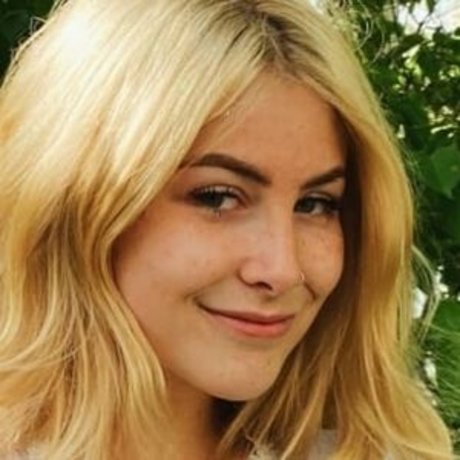bugurl pornstar sexy archive