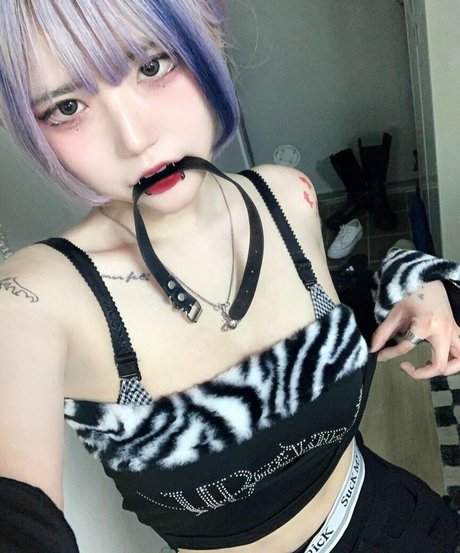 fishzombie erotic star pictures