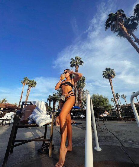 Haley Reinhart erotic model archive