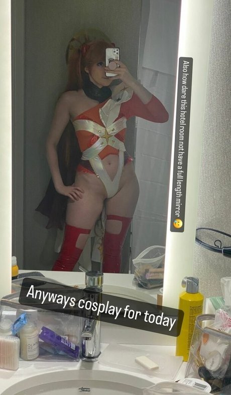 Labinnak art model pic