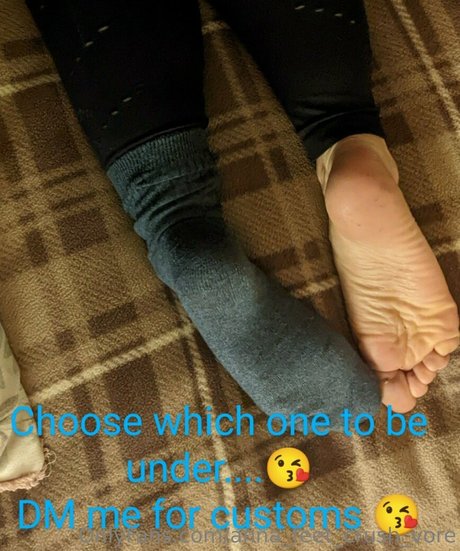 anna feet crush vore star art photos
