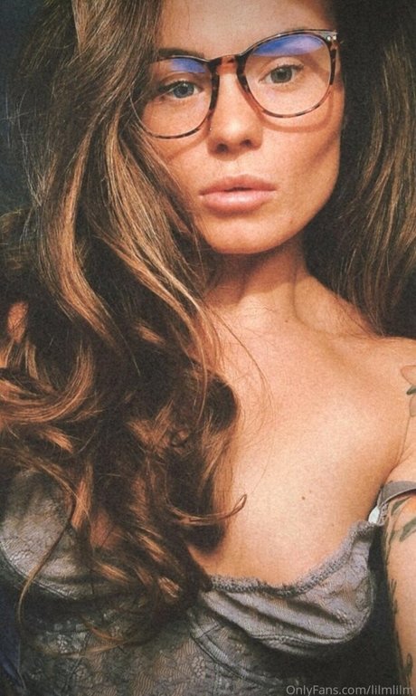 lilmlilmx nude model picture