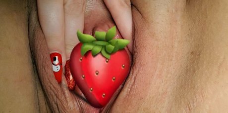 short hair teen onlyfans sexy nudes image