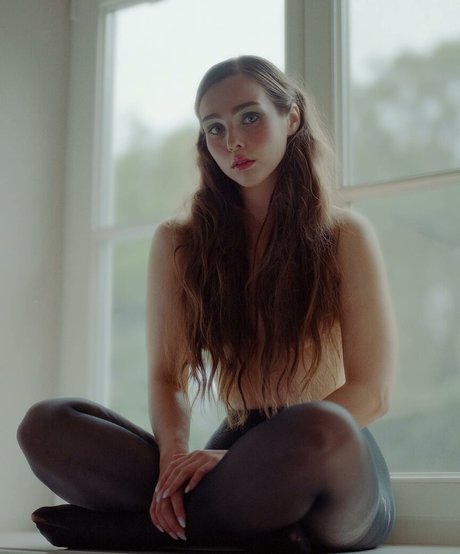 Kamochi ASMR model art photos