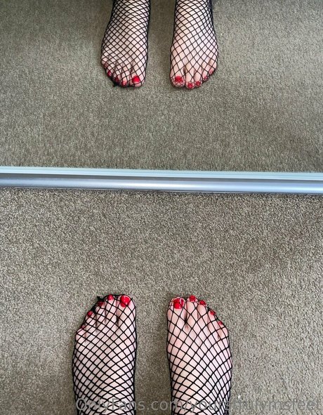yourstrulymsfeet profile image
