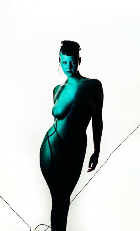Terese Aguado sex model picture