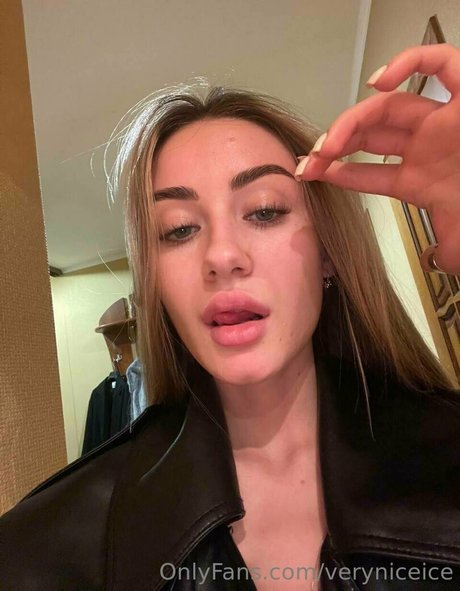 veryniceice exclusive star picture