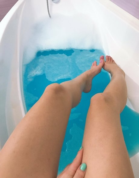 nylonmerbaby pretty pornstar picture