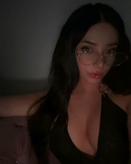 cute shemale onlyfans nice picture