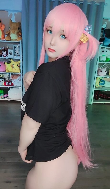 monamisa model naked img