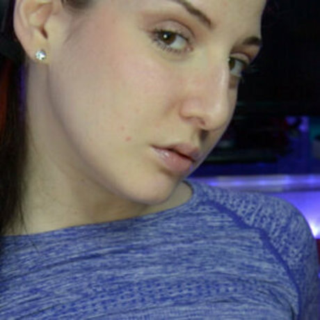 erisfeet freemium star erotic pics