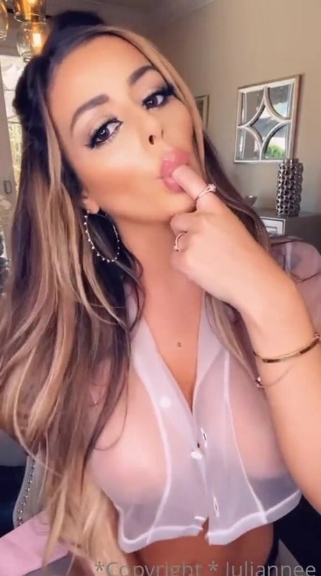 Juli annee actress picture