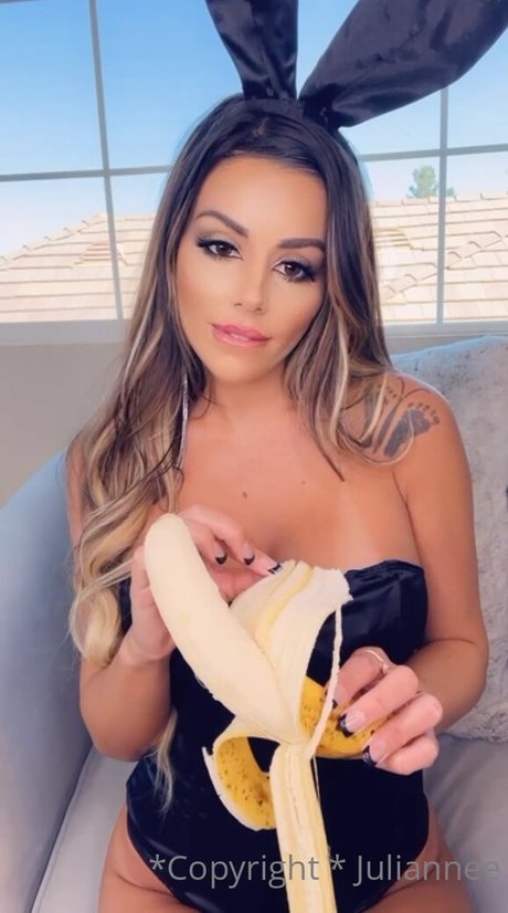 Juli annee model nudes image