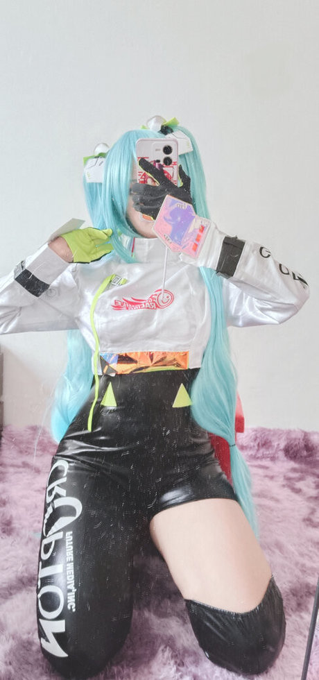 Yuusachii top profile image