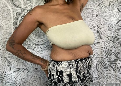 therealblackqueenraven pornstar sex pic