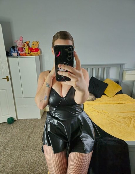 northernfoxx model adult photo