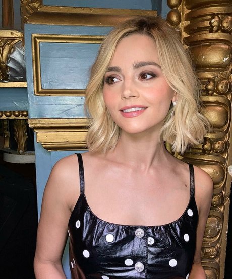 Jenna Louise Coleman model pornographic pics