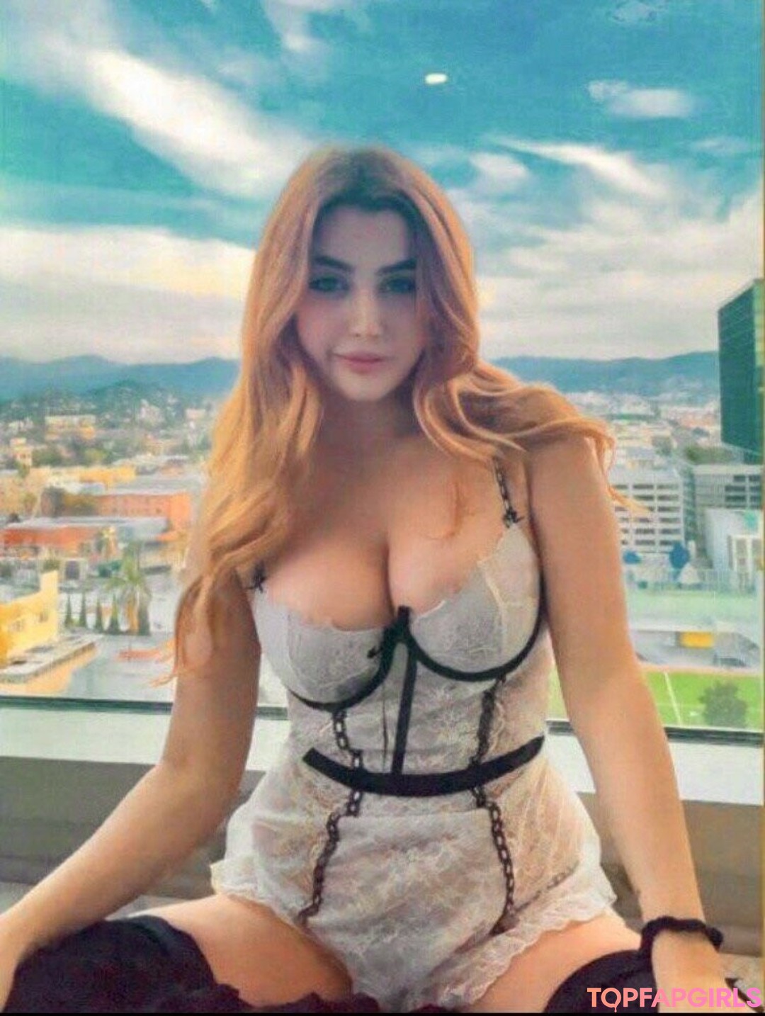 Gee Nelson sexy star galleries