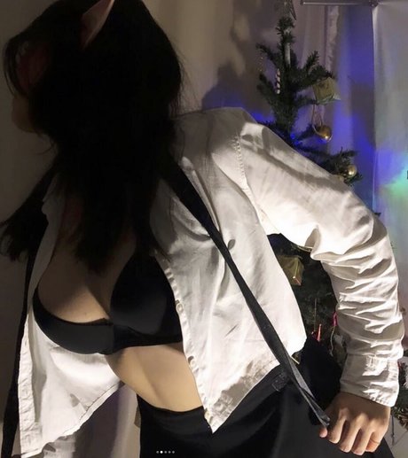 Jazzy Rosie best pornstar pics