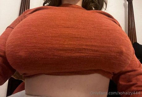 Xohalzy444 sexy actress img