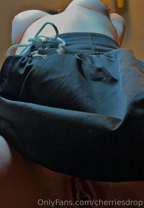 cherriesdrop model nudes pics
