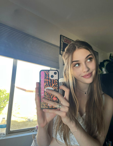 mileymontana1 nudes model galleries