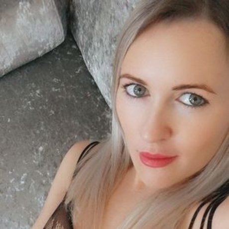 sexy milf onlyfans xxx archive