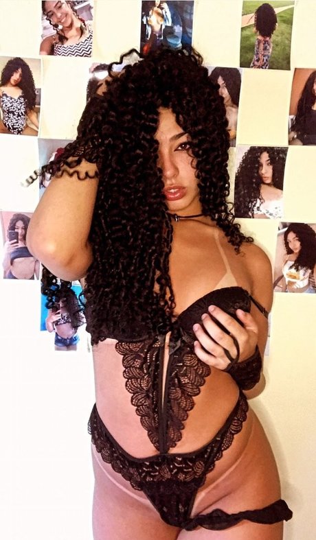 Mirian Gabriela pretty star picture