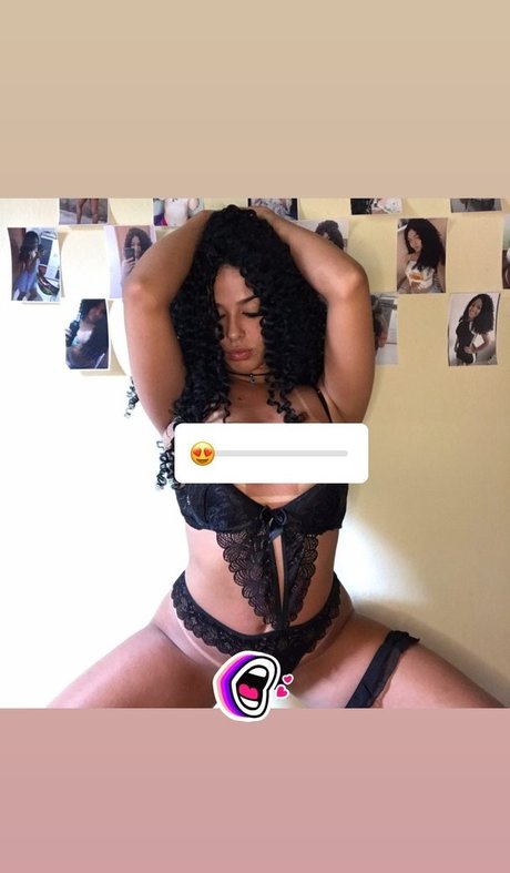 Mirian Gabriela star art images