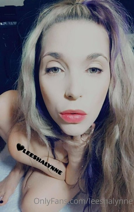 leeshalynne top profile image