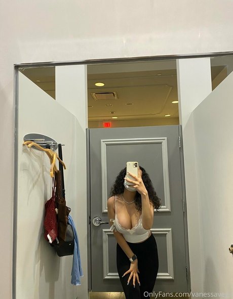 vanessavega hot model pic