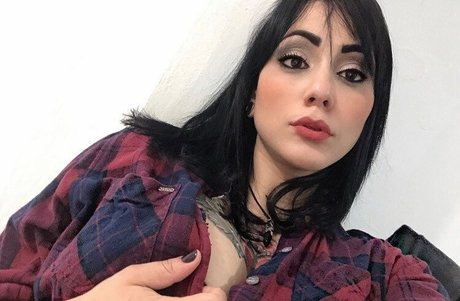 Deborah Milano sex star pic
