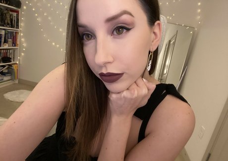 secretary onlyfans sexy nude pic