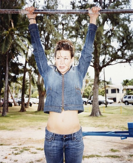 Evangeline Lilly top profile image