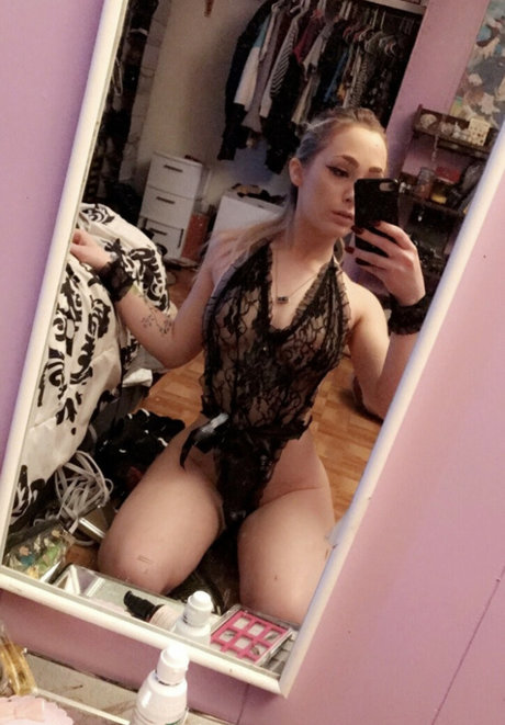 Kepitasecrett xxx model pics