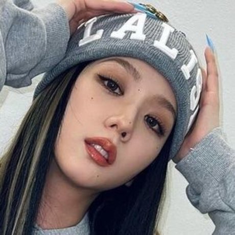 Jisoo hot actress gallery