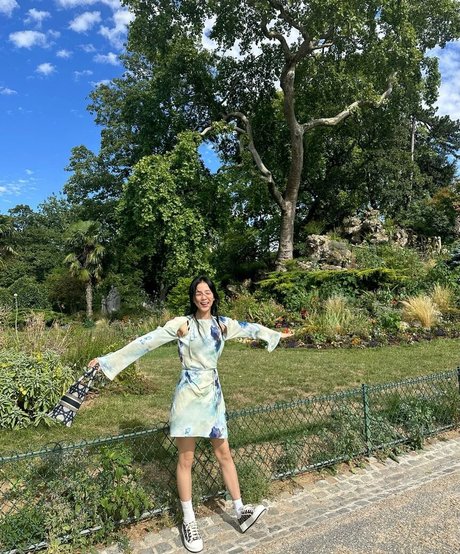 Jisoo free star gallery