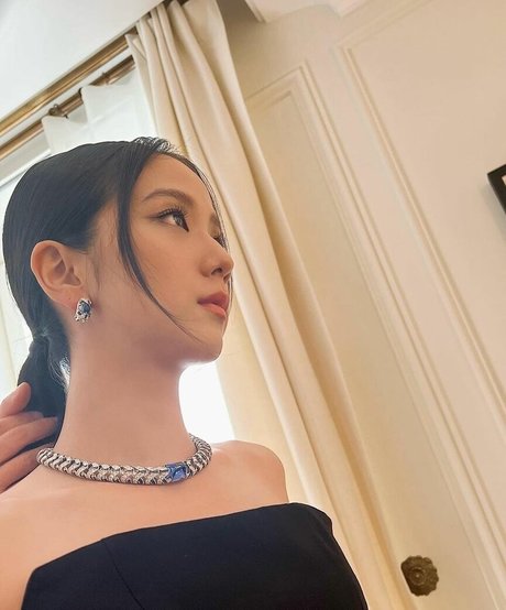 Jisoo pornstar nude pictures