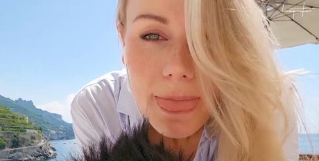 Isabel Imagination ASMR model hd archive
