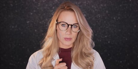 Isabel Imagination ASMR model erotic pic